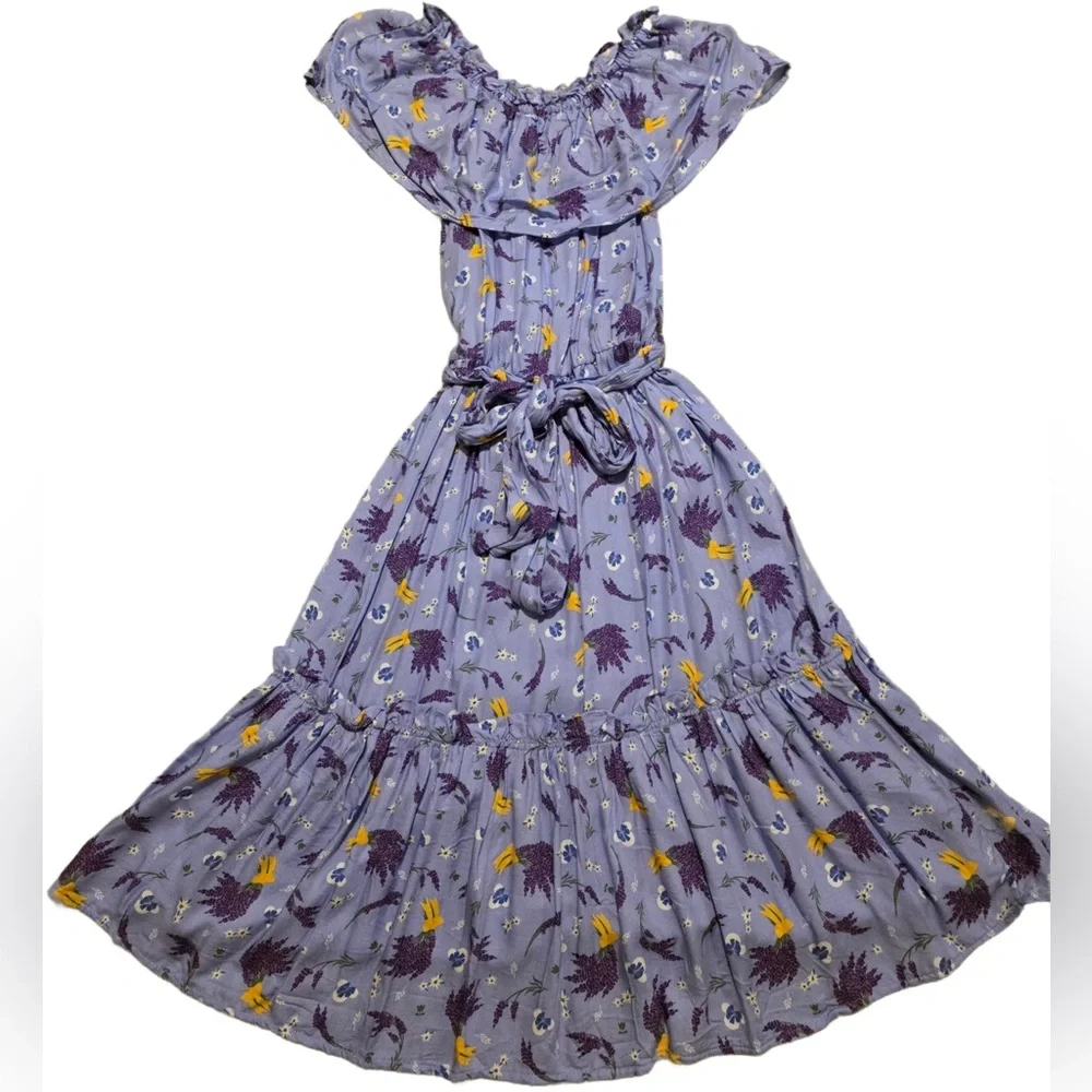Disney Store Lavender Minnie Mouse Provincial Dress with hidden Minnie's - Picture 3 of 4